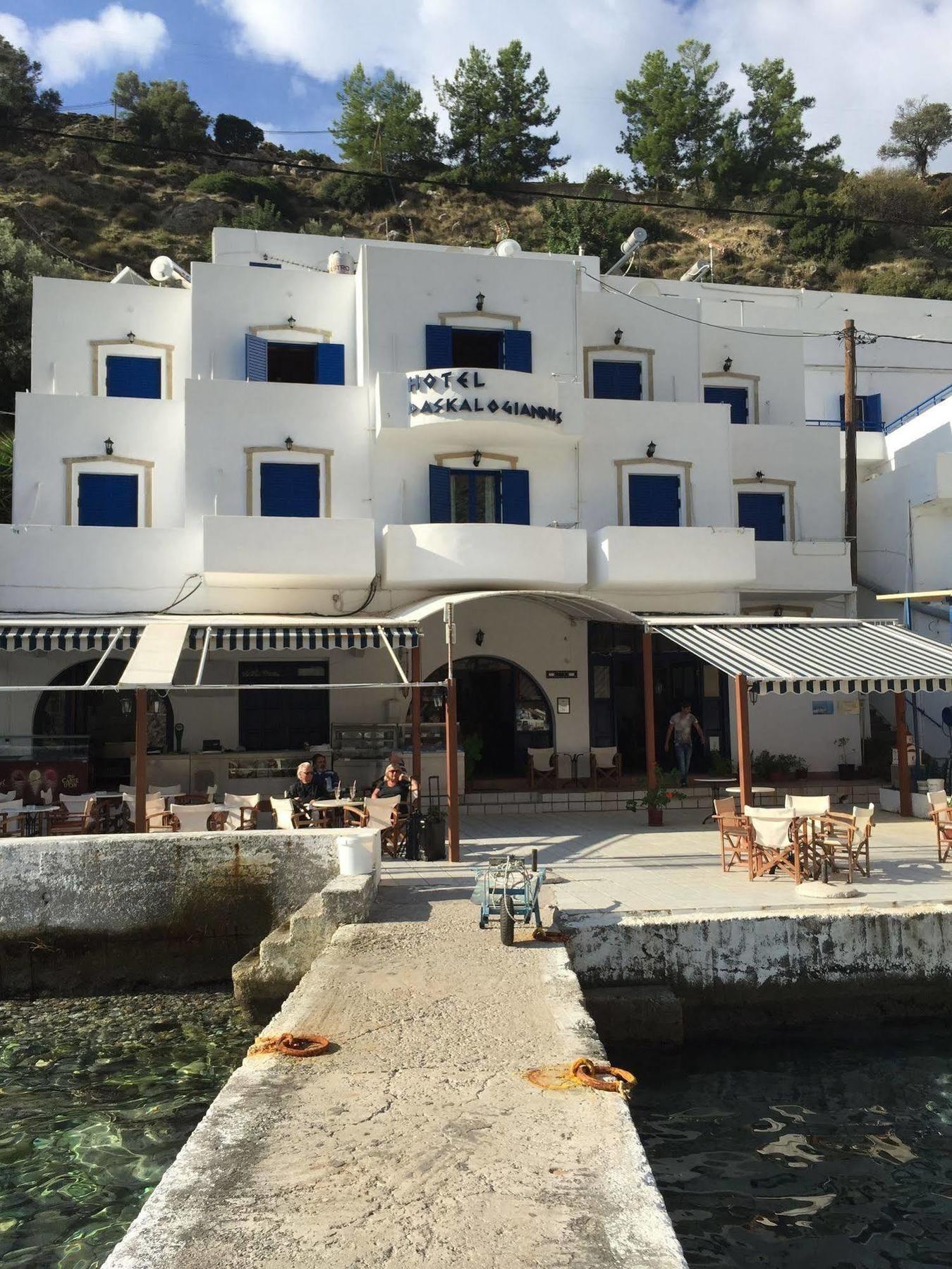 Daskalogiannis 酒店 Loutro